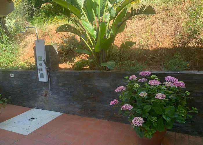 בית נופש Dei Limoni Sul Mare